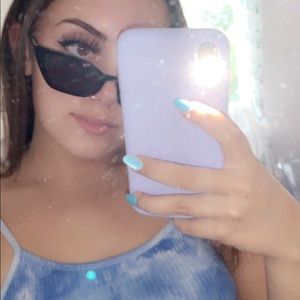 Meet your Posher, Florence